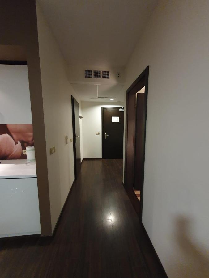 Apartament Prywatny Salon Z Aneksem Kuchennym I Sypialnia W Hotelu Diva 코워브제크 외부 사진