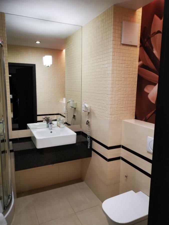 Apartament Prywatny Salon Z Aneksem Kuchennym I Sypialnia W Hotelu Diva 코워브제크 외부 사진